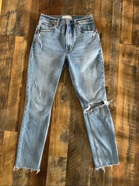 Abercrombie & Fitch Skinny High Rise